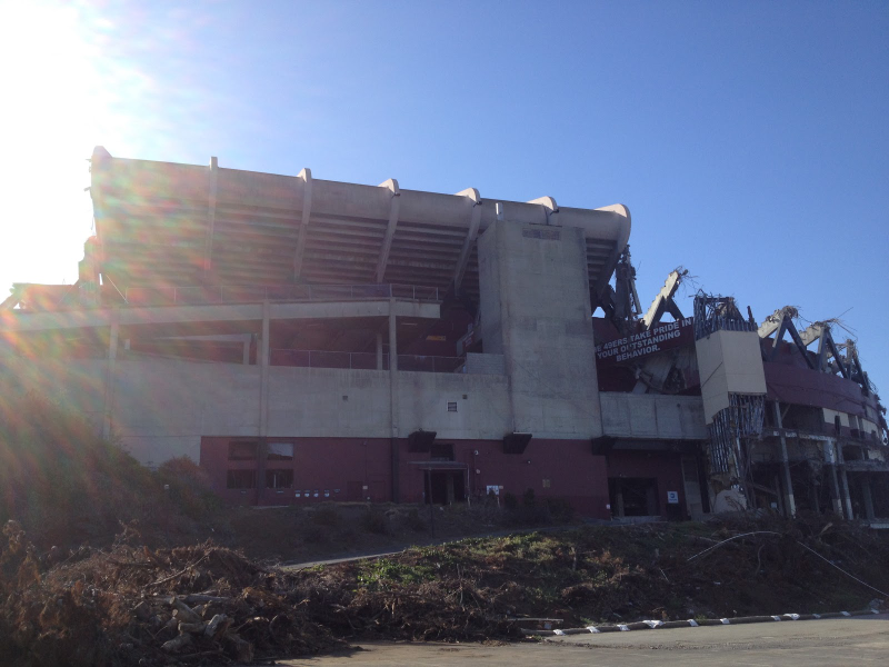 Illustration for article titled We Hopped A Fence And Explored The Ruins Of Candlestick Park